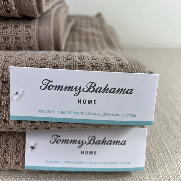 Tommy Bahama Bath Towel Set Northern Pacific II Brown Textured 4 Piece Set NEW - Picture 2 of 11